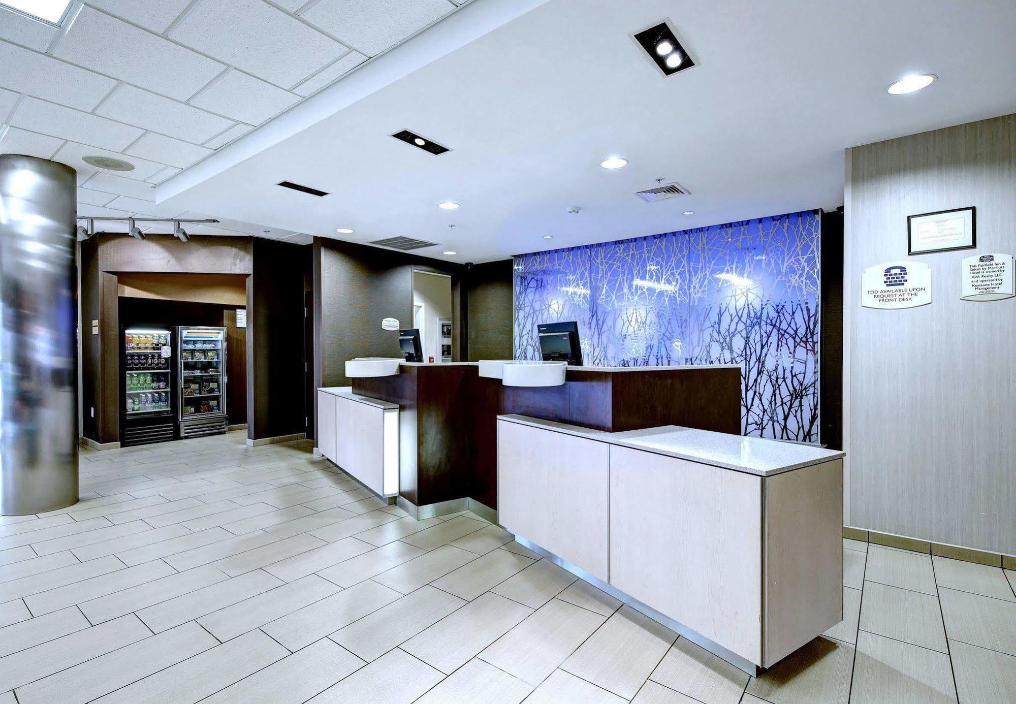 哈里斯堡西/新坎普兰费尔菲尔德万豪套房酒店 新坎伯兰 外观 照片